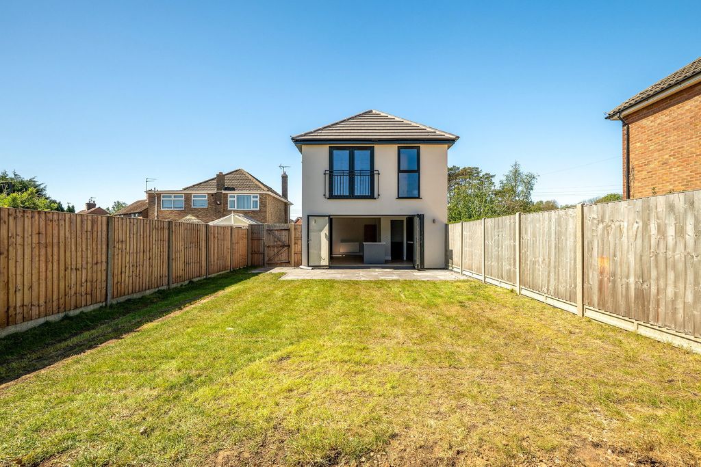 Property photo 2 of 16