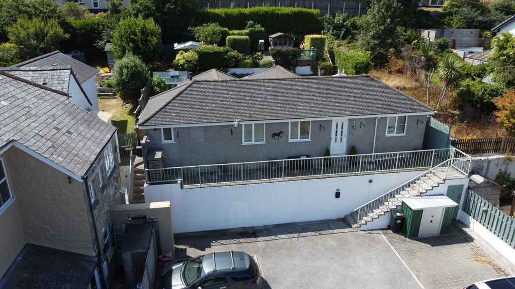 Property photo 1 of 18 Elevation