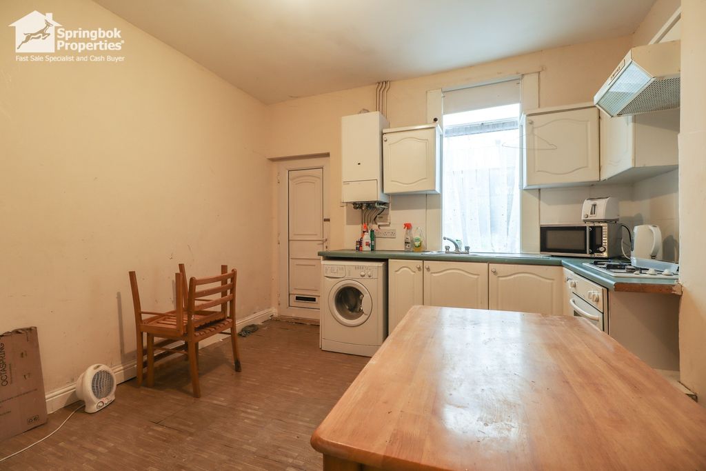 Property photo 3 of 12 Image 3