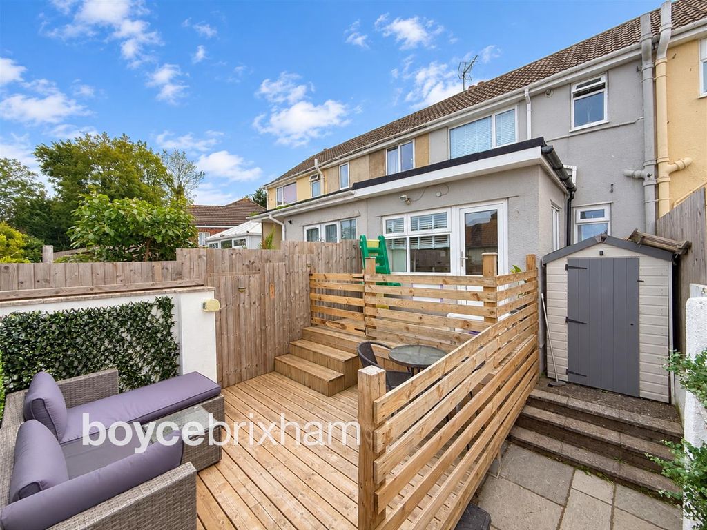 Property photo 1 of 16 Newwatermarkforonlinefront.Png