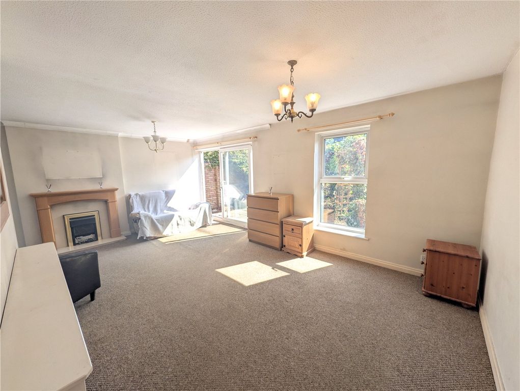 Property photo 3 of 15 Picture No. 10
