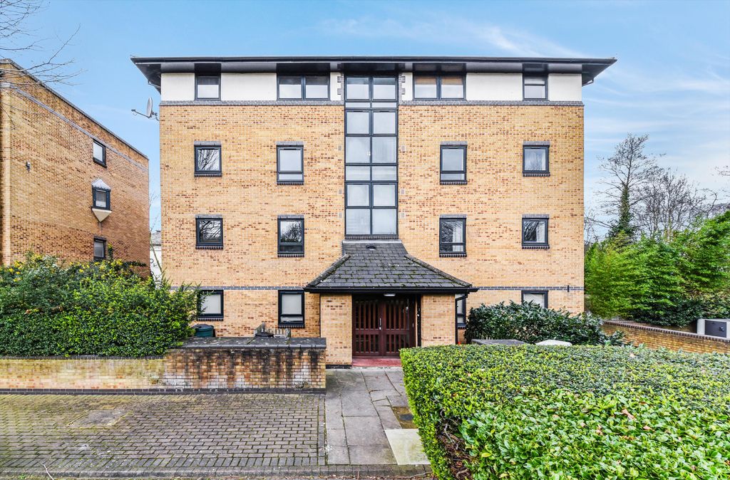 Property photo 2 of 13 Image