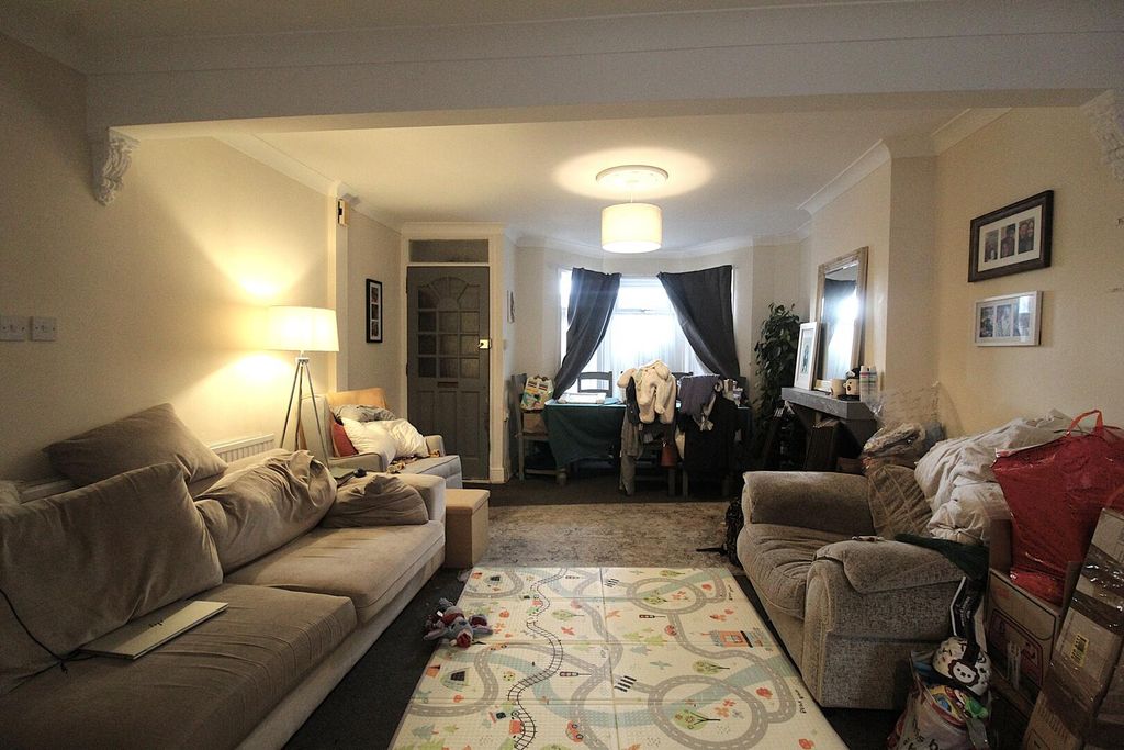 Property photo 3 of 12 Living Room