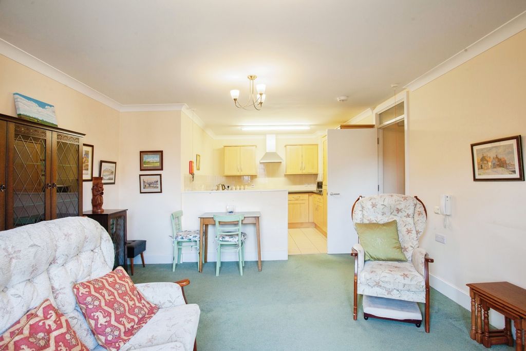 Property photo 3 of 13 Pbox-Img.Jpg