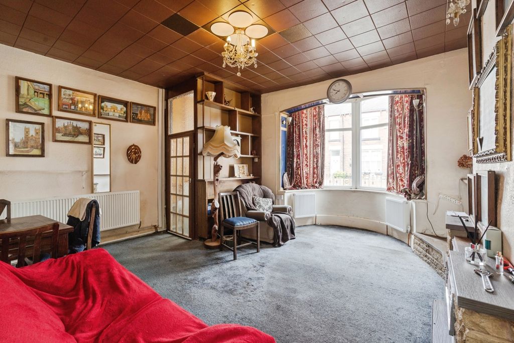 Property photo 2 of 24 Pbox-Img.Jpg