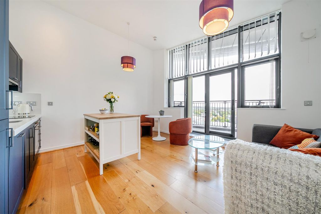 Property photo 1 of 11 Living 2.Jpg