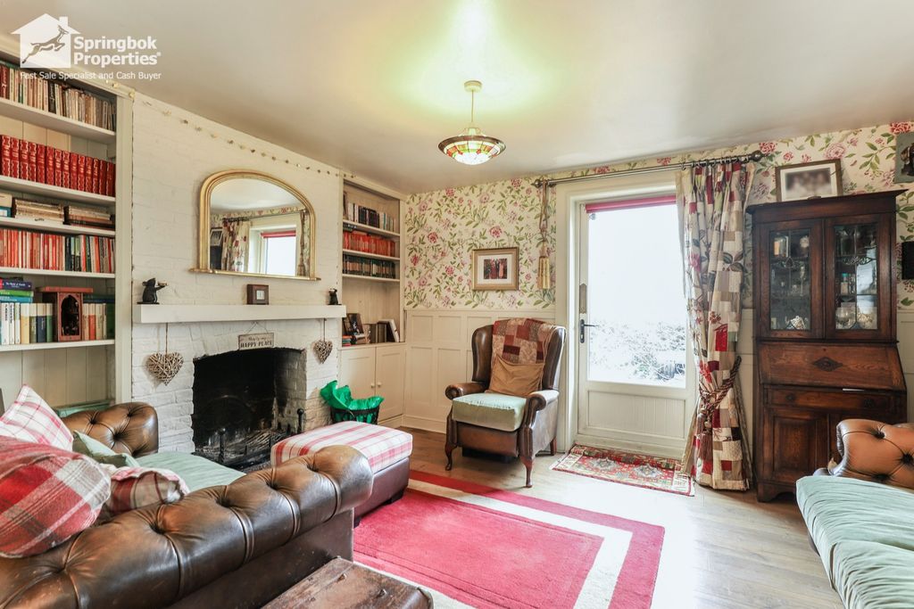 Property photo 2 of 19 1