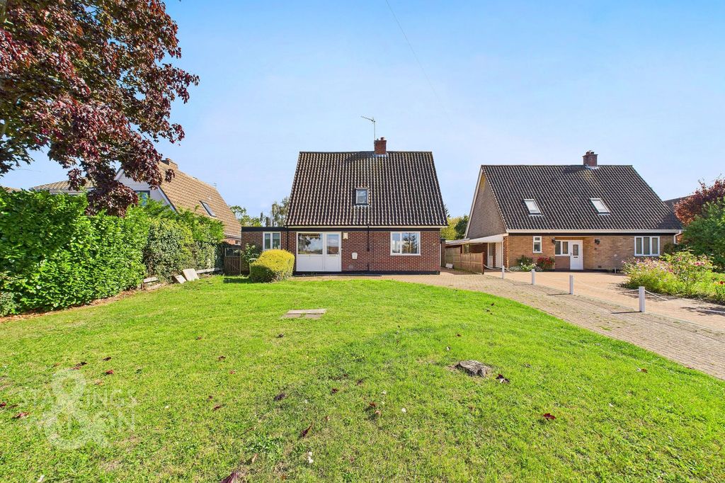 Property photo 1 of 24