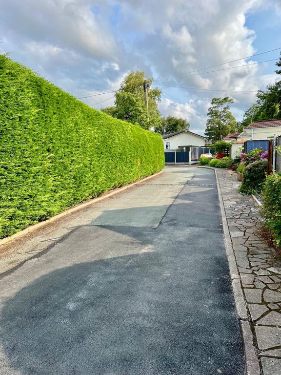 Property photo 2 of 5