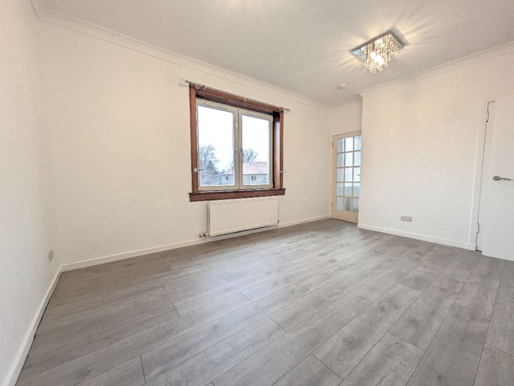 Property photo 3 of 18 Photo 3