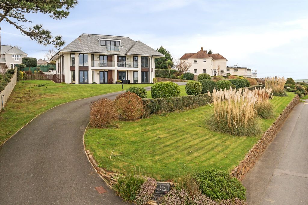 Property photo 2 of 20 Picture No. 10