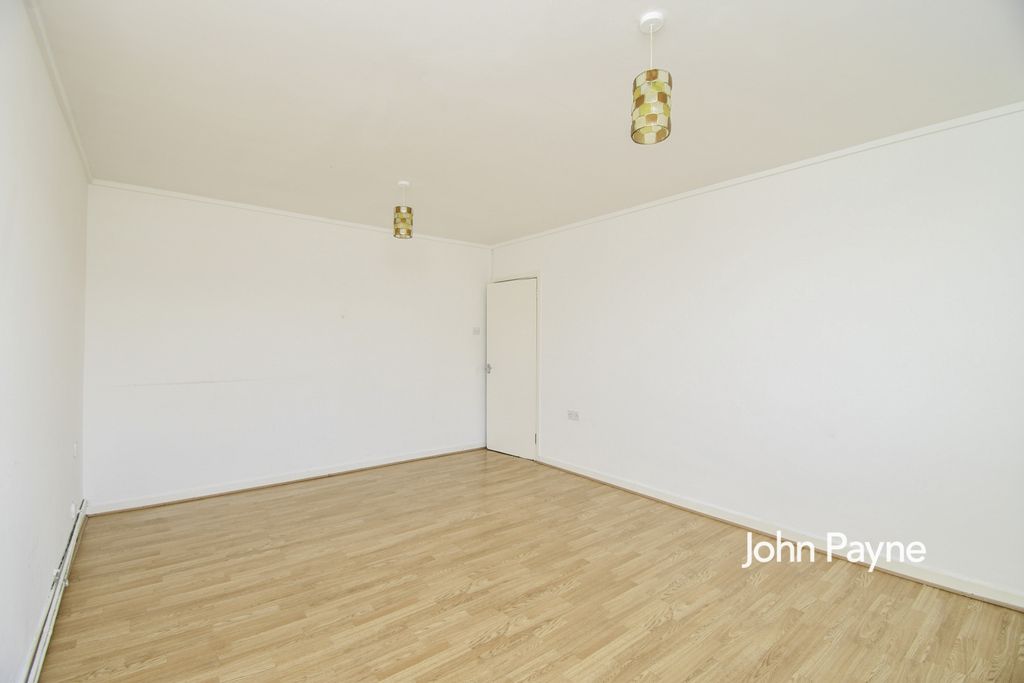 Property photo 2 of 8 Dsc_3866