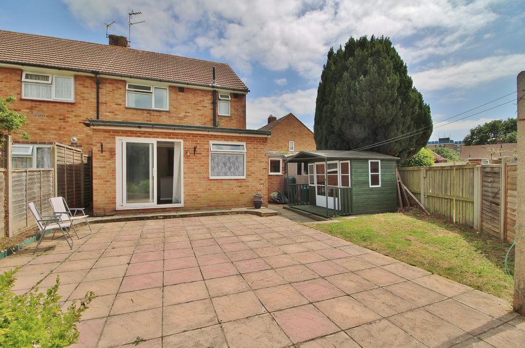 Property photo 2 of 11
