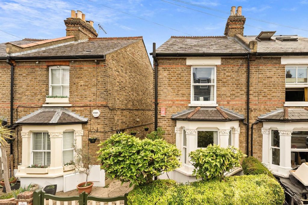 Property photo 1 of 7