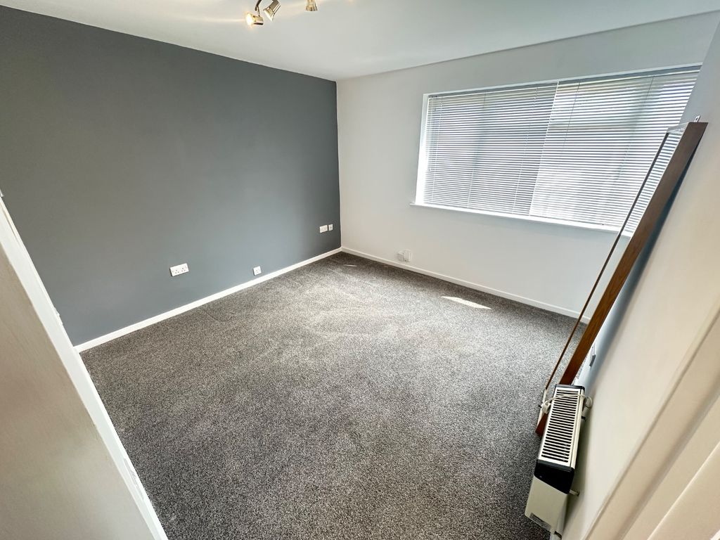 Property photo 2 of 6 5368511