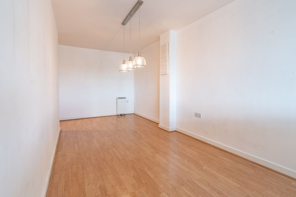 Property photo 3 of 18 Photo 19