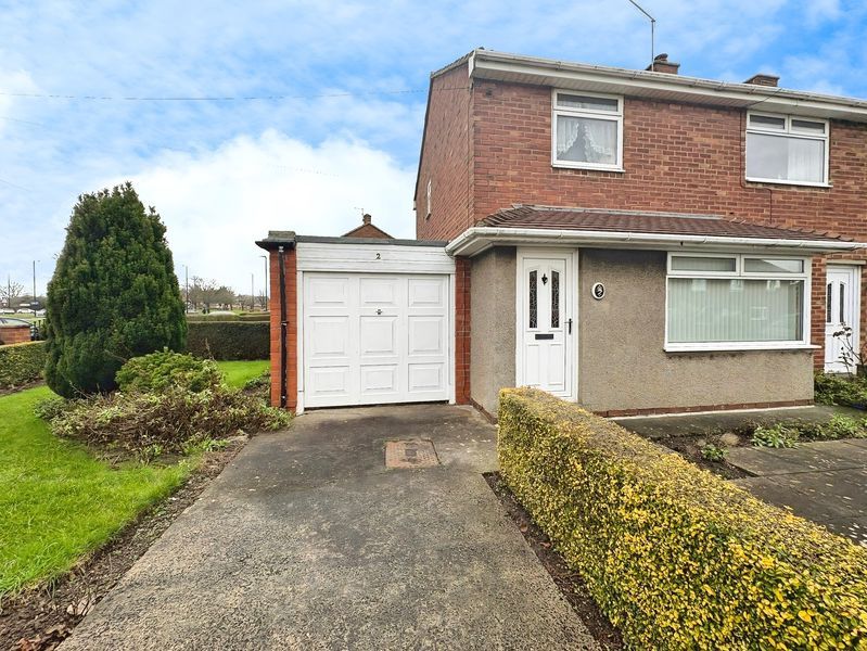 Property photo 1 of 9 Photo 5