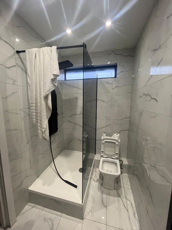 Property photo 3 of 5 Gallery