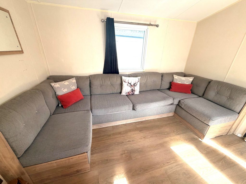 Property photo 1 of 9 Willerby Lymington 2017 Vs369232 147256887.Jpeg