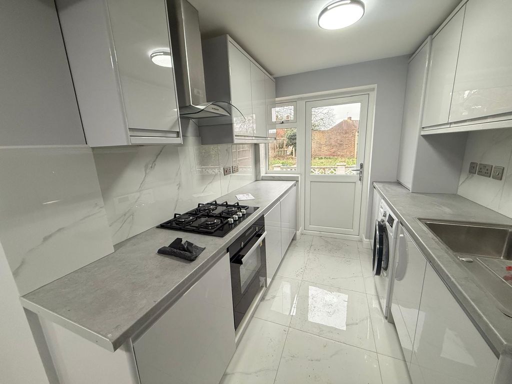 Additional image 11 of 7 bed end terrace house for salePage Road, Feltham TW14