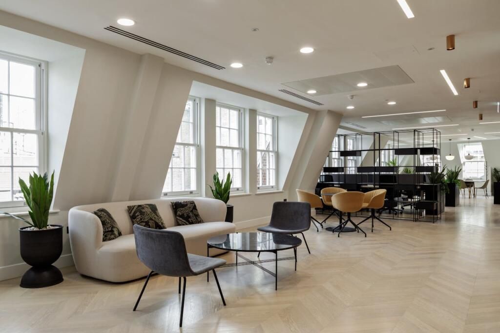 Property photo 2 of 17 Photo 2