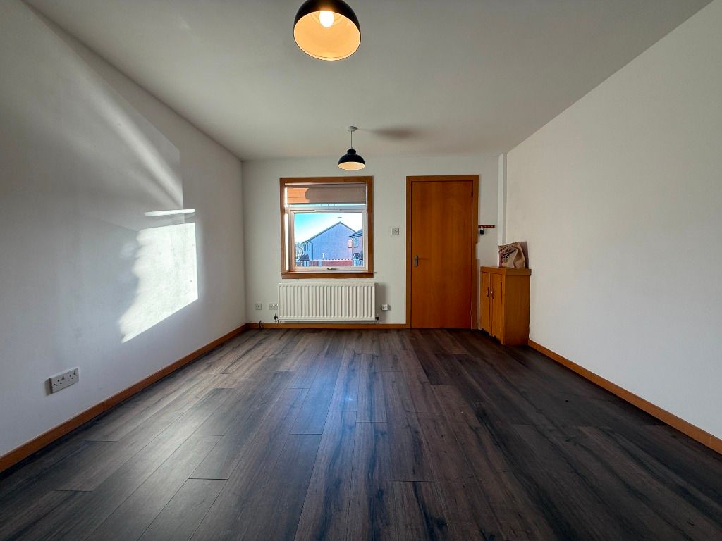 Property photo 3 of 15 Photo 3