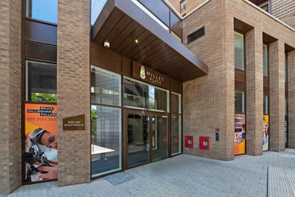 Property photo 2 of 12