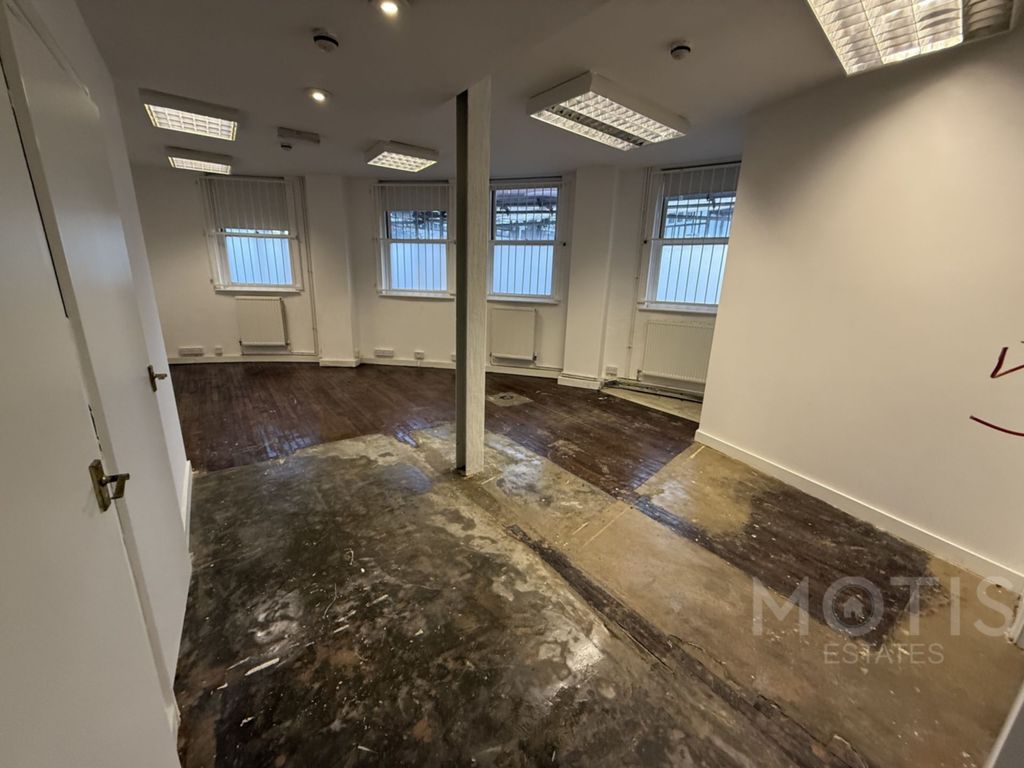 Property photo 2 of 7 Photo 1