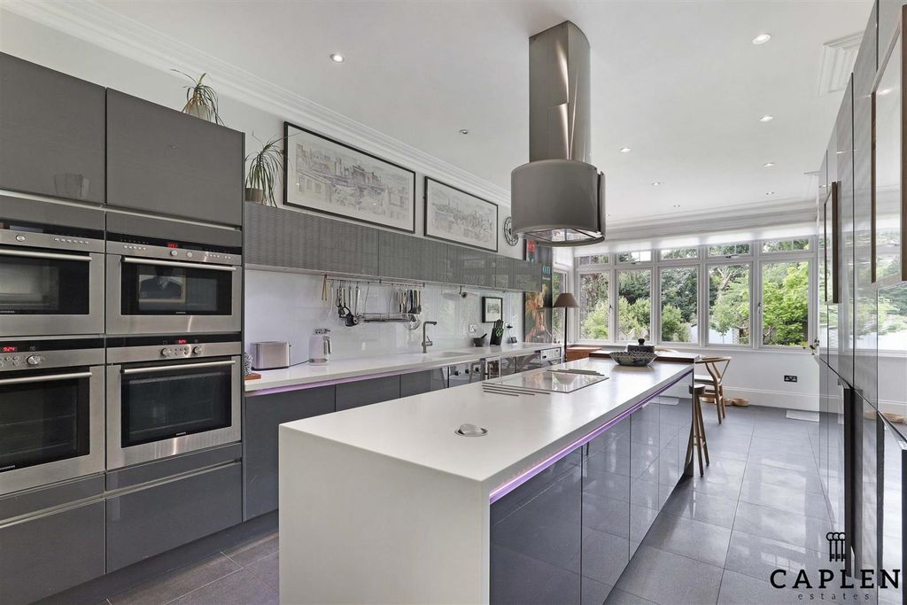 Property photo 3 of 32 Img_4317.Jpg