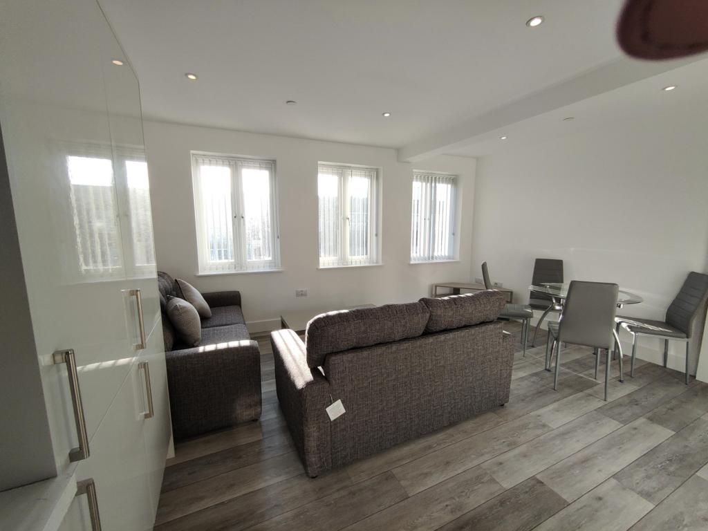 Property photo 2 of 9 Lounge