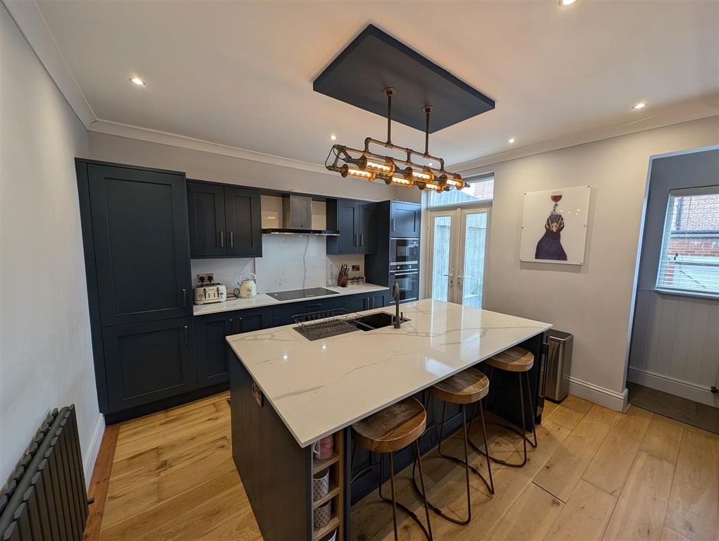 Property photo 1 of 15 Kitchen/Diner