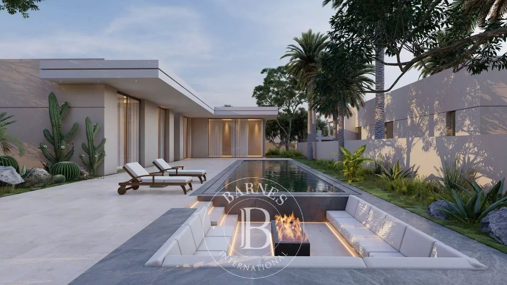 Property photo 1 of 4