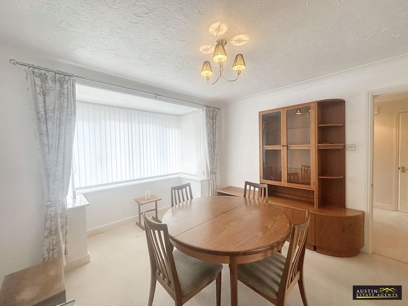 Property photo 3 of 18 Photo 7