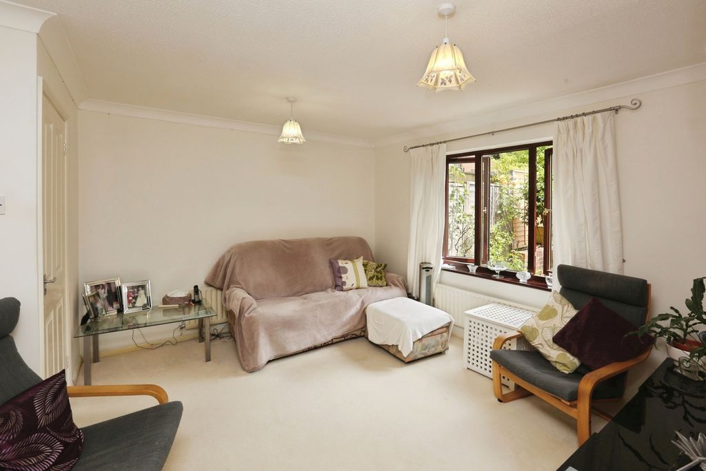 Property photo 3 of 14 Pbox-Img.Jpg
