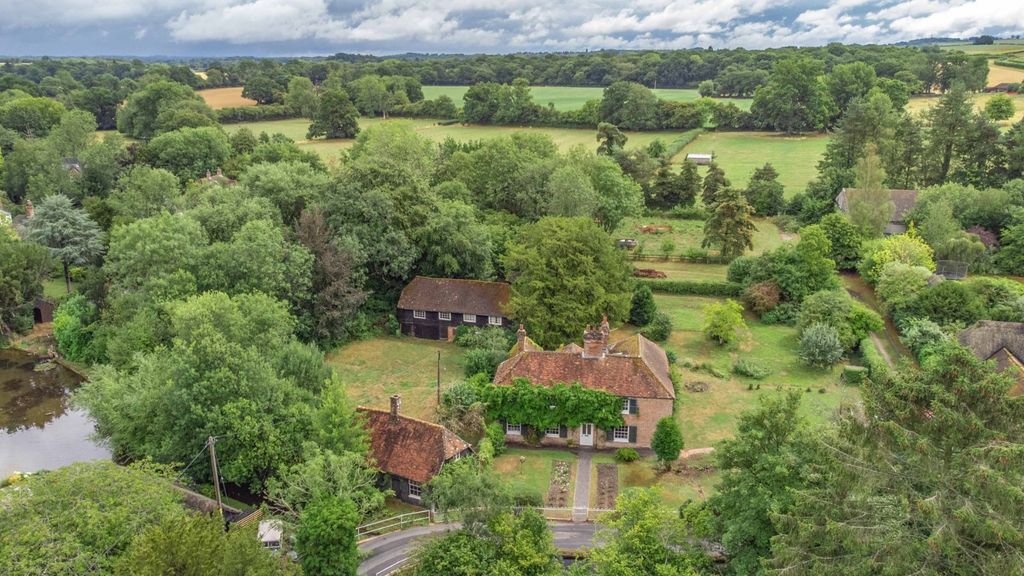 Property photo 1 of 18 Picture No. 01