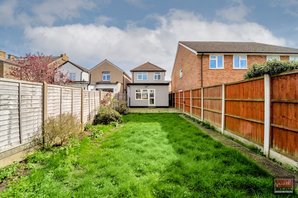Property photo 3 of 13 Dsc02583