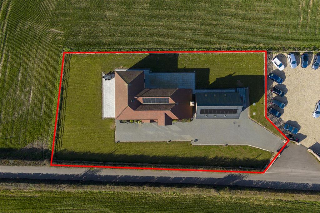 Additional image 26 of 6 bed detached house to rentFarnham House, Merton Lane, Canterbury CT4