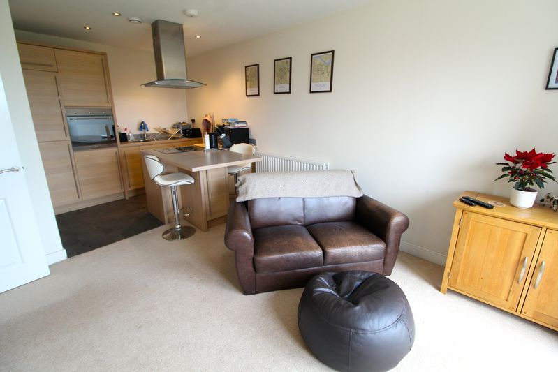 Property photo 1 of 7 Living Area