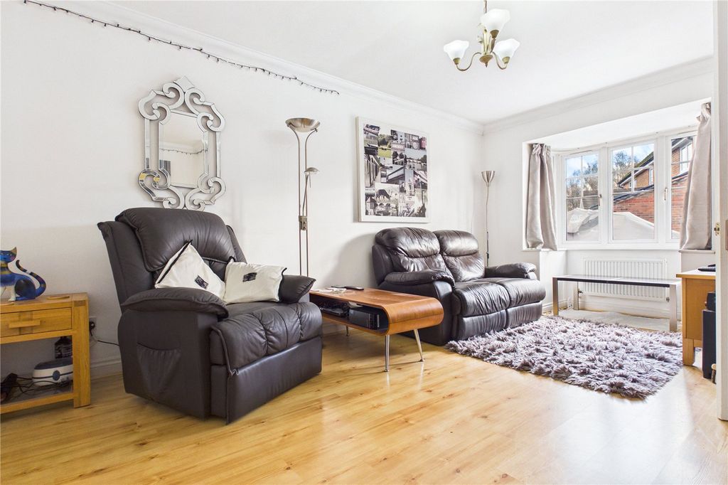 Property photo 3 of 26 Living Room