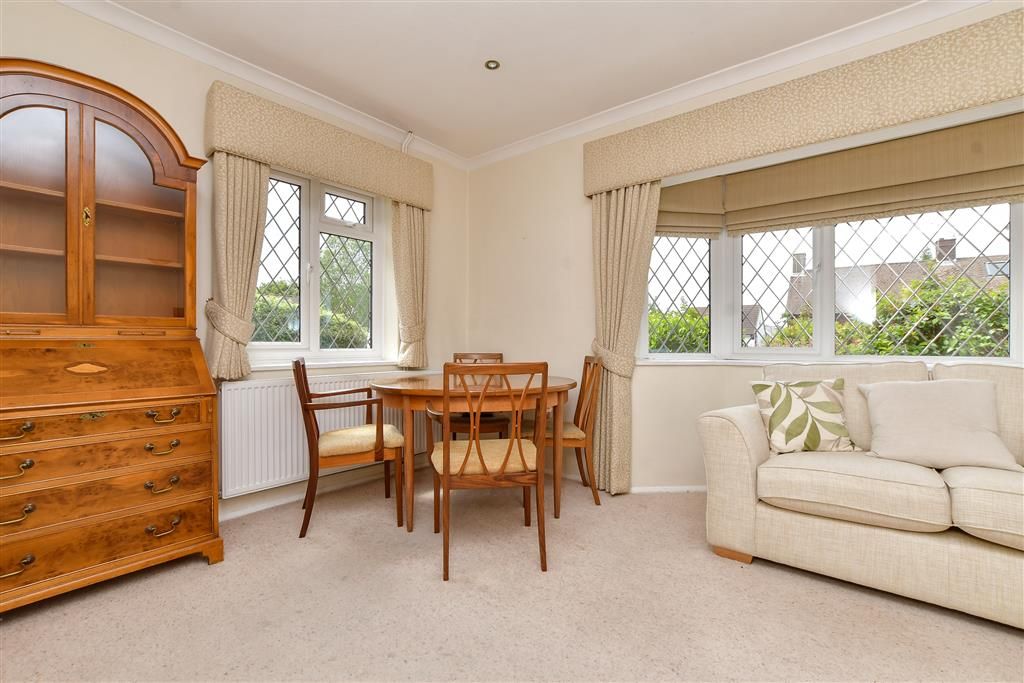 Property photo 1 of 13 Lounge / Dining Room