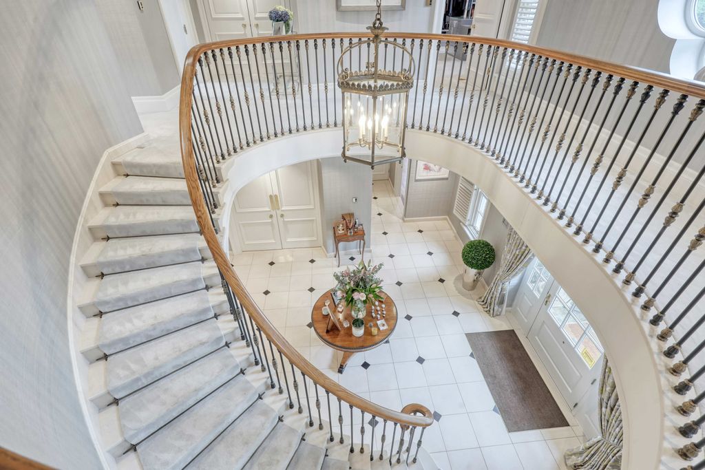 Property photo 3 of 24 Picture No. 46