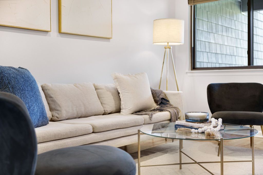 Property photo 3 of 20 <Alttext/>