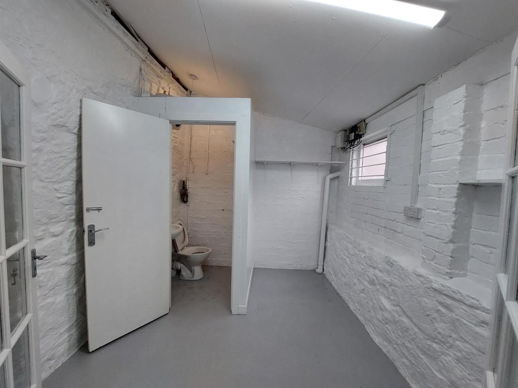 Property photo 3 of 7 Photo 3