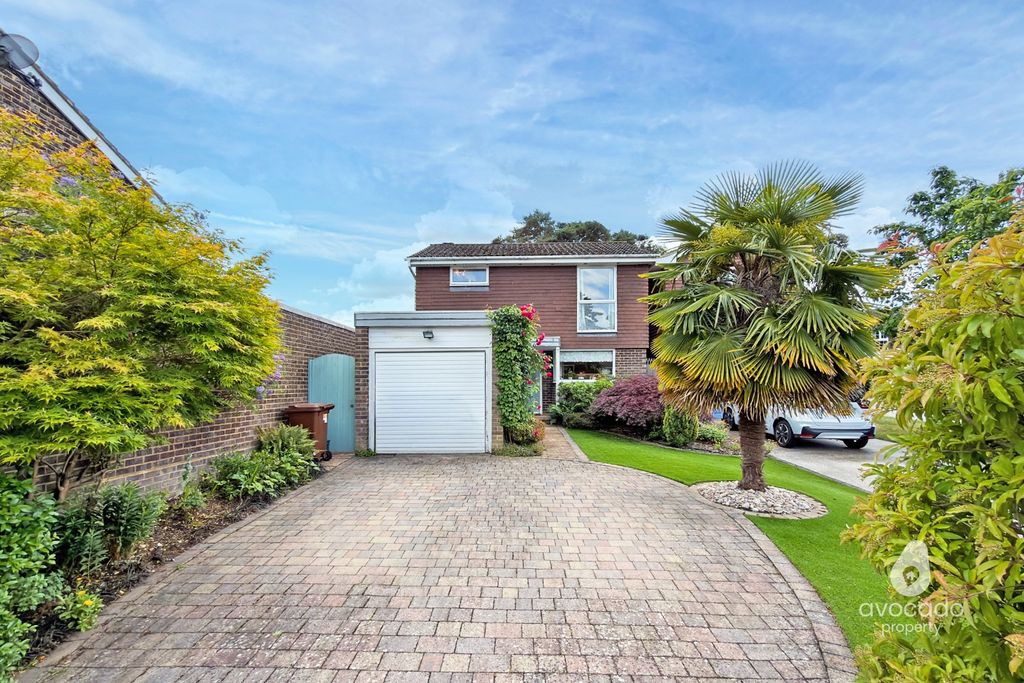 Property photo 1 of 13 5202392