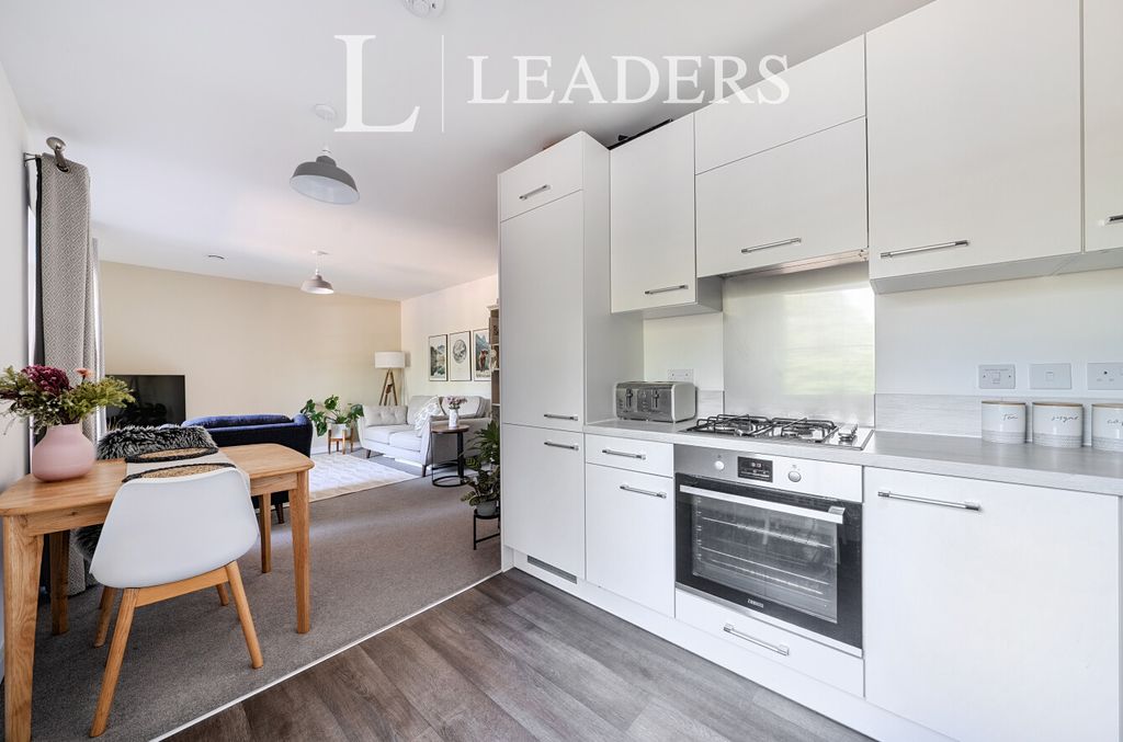 Property photo 3 of 21 41Aaf221-d450-4B9...