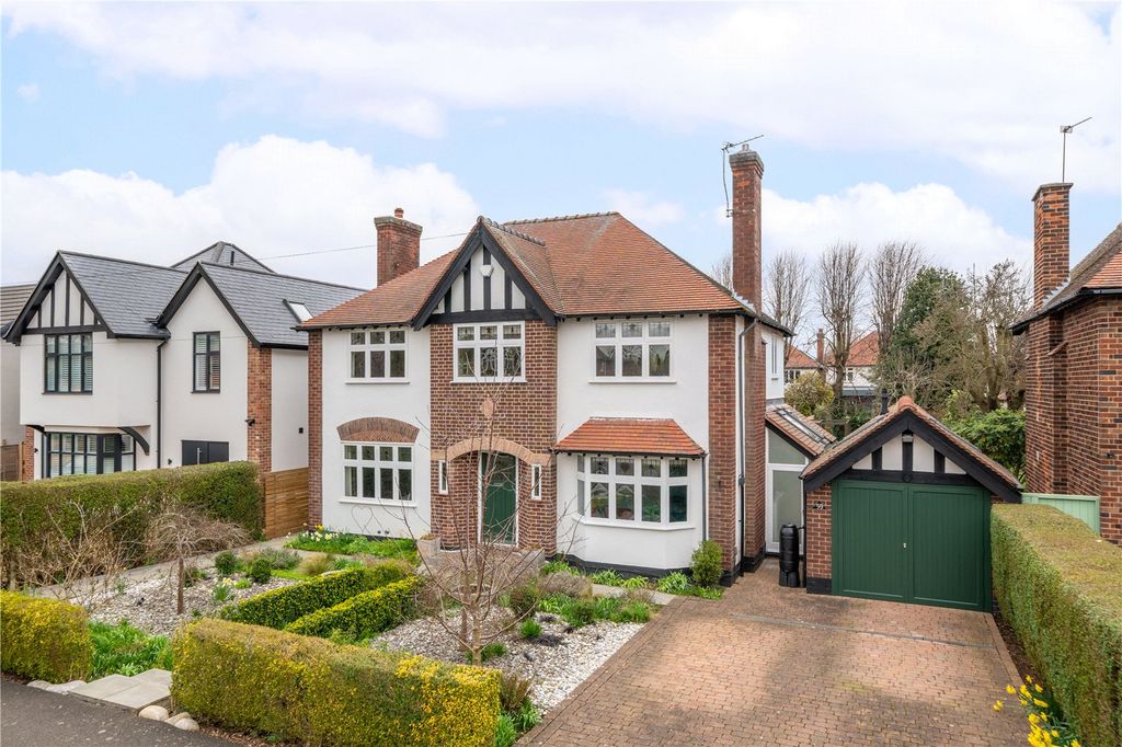 Property photo 3 of 38 Picture No. 05