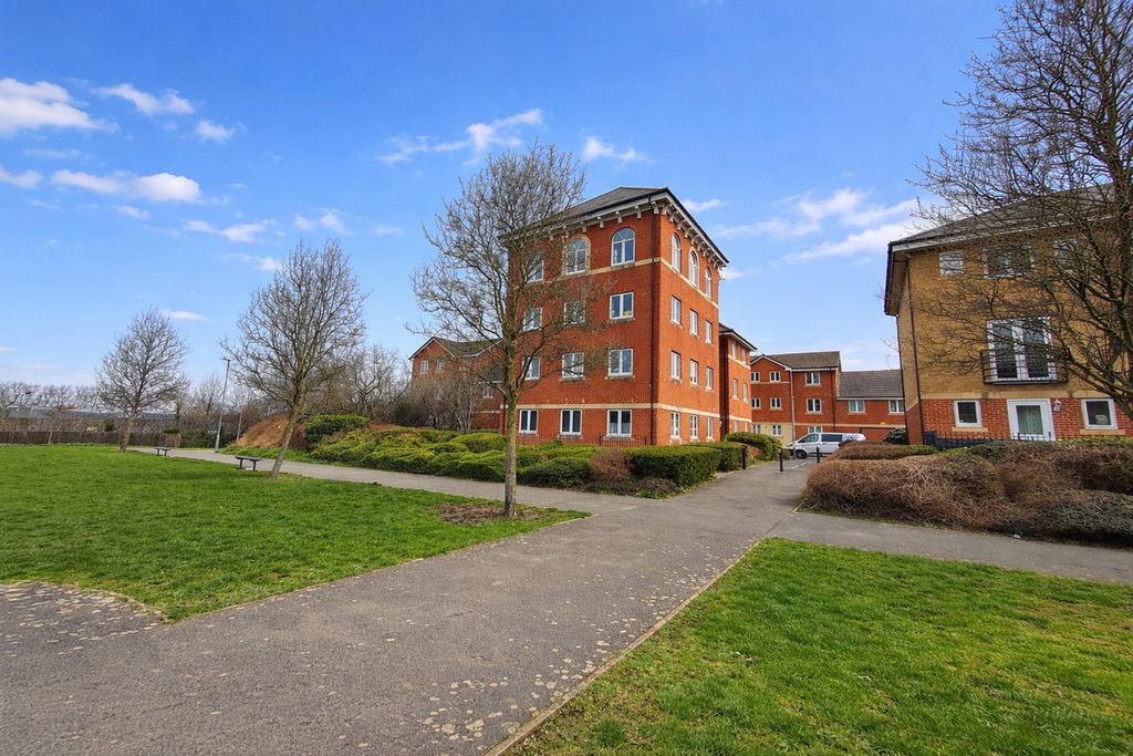 Property photo 2 of 7