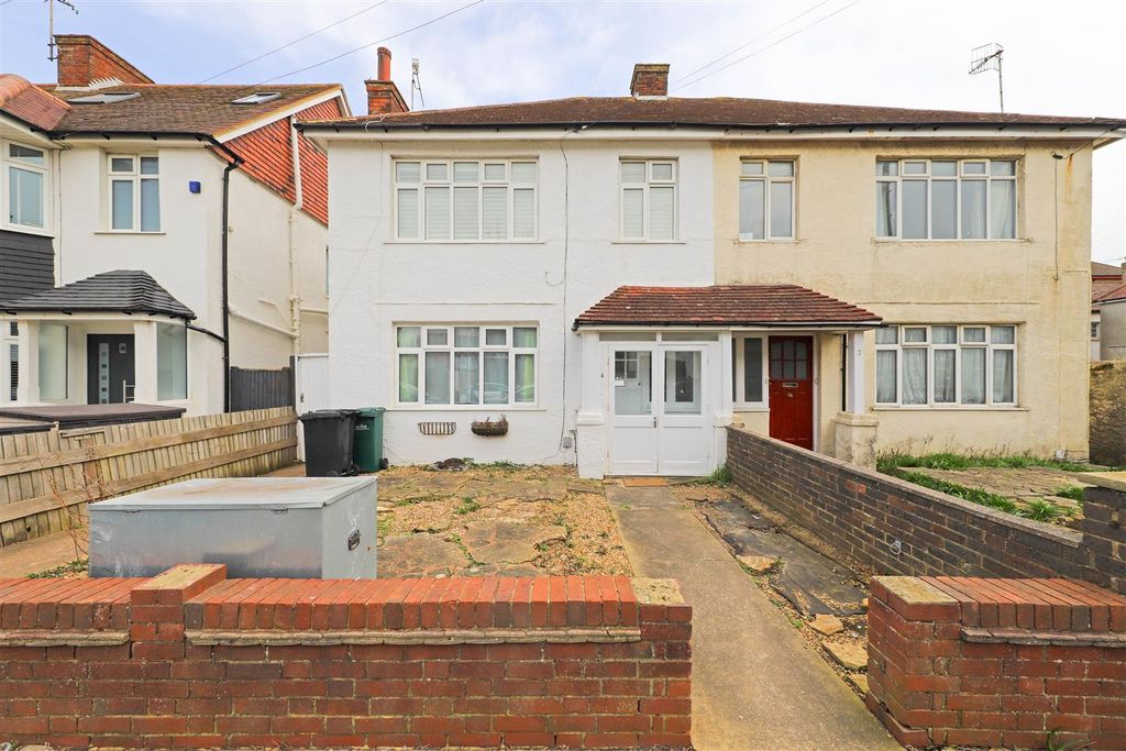Property photo 1 of 8 Nicholas James Roman Rd Front_.Jpg