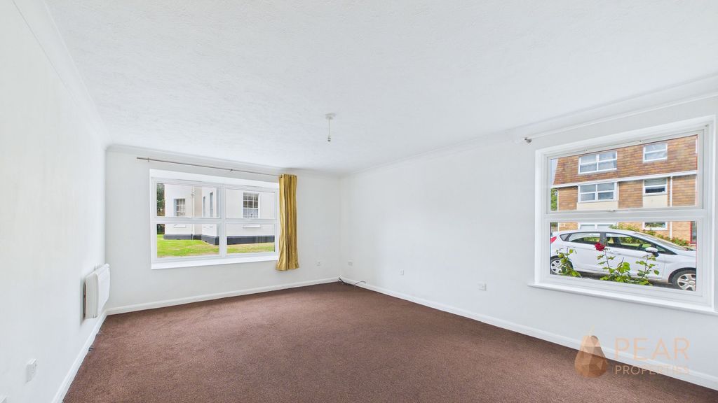 Property photo 3 of 10