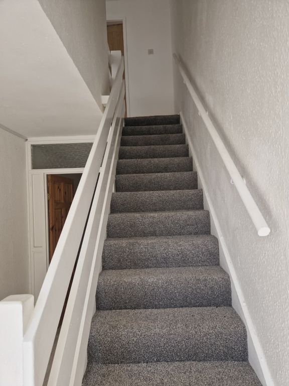 Property photo 2 of 8 Gallery